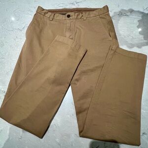 Brooks Brothers Red Fleece brand Men’s Khakis W32 L32